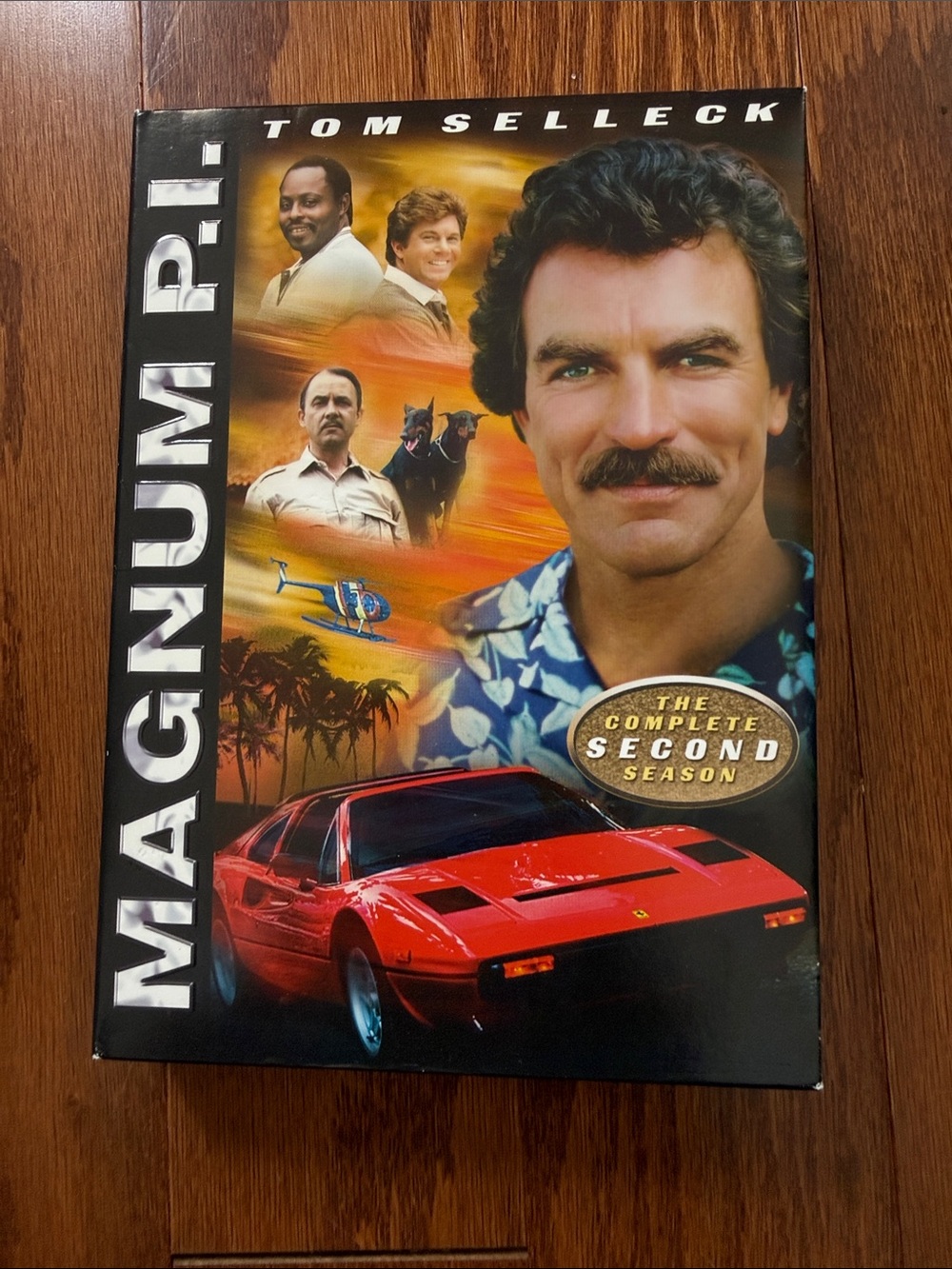 Magnum P.I. Complete Second Season DVD 3-Disc Set Tom Selleck Classic TV